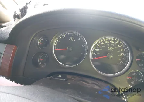 2008 GMC Yukon Sle z USA, uszkodzony, nr VIN 1GKFC13C38J196054